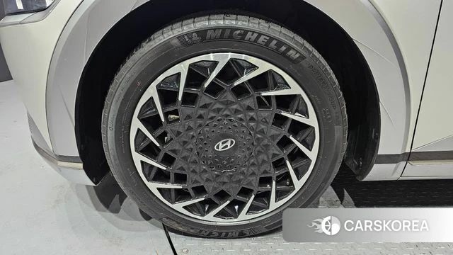 Hyundai Ionic 5 id 4309425 из Кореи 30