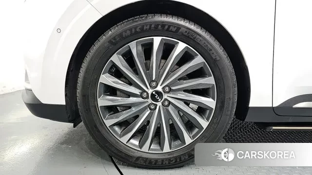 Kia Carnival 4th generation id 3670989 из Кореи 15