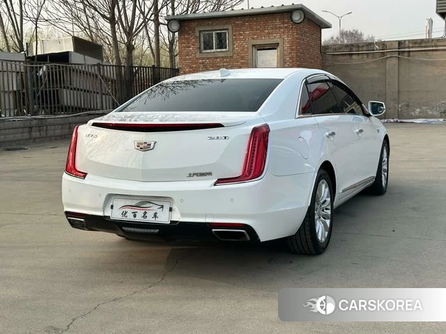 Cadillac XTS id 4208803 из Китая 23