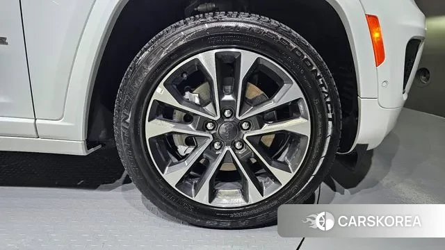 Jeep Grand Cherokee (WL) id 3300466 из Кореи 15