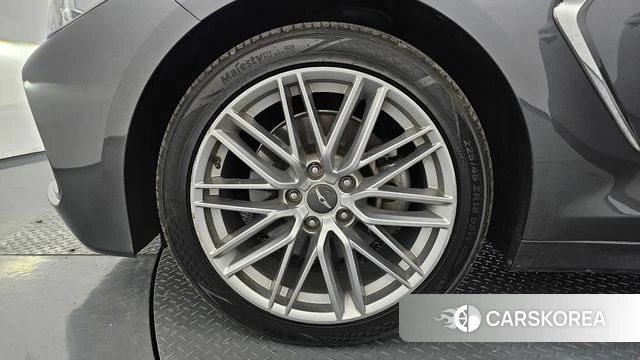 Genesis G70 id 4294896 из Кореи 32