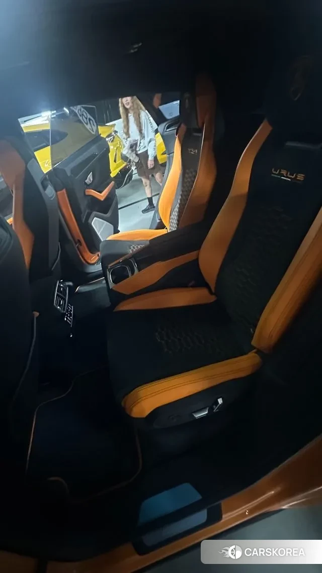 Lamborghini Urus 2022 Оранжевый из Кореи, фото 5