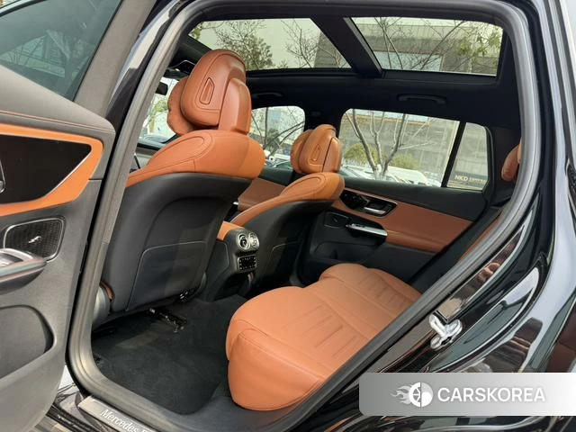 Mercedes-Benz GLC 2024 Черный из Китая, фото 6