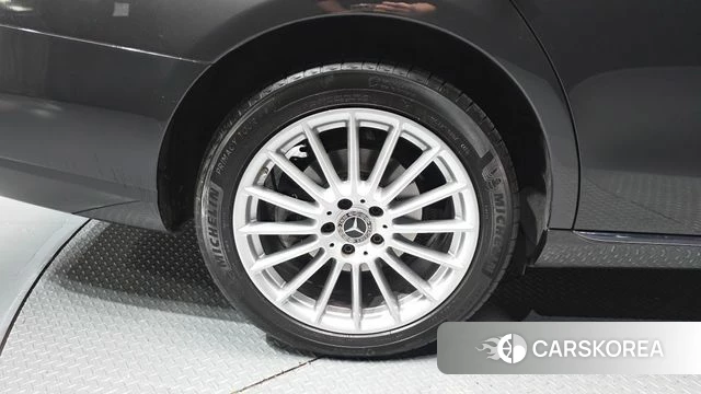 Mercedes-Benz E-Class W213 id 3843518 из Кореи 15