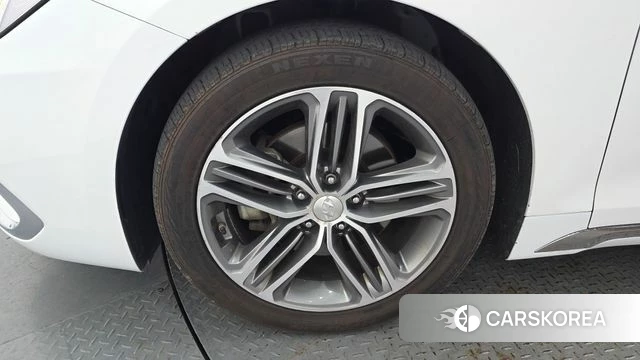Hyundai Grandeur IG id 4403629 из Кореи 15