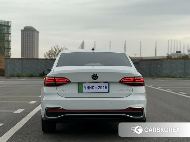Volkswagen Lavida id 4209399 из Китая 17
