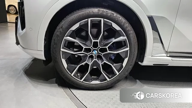 BMW X7 (G07) id 3115383 из Кореи 15