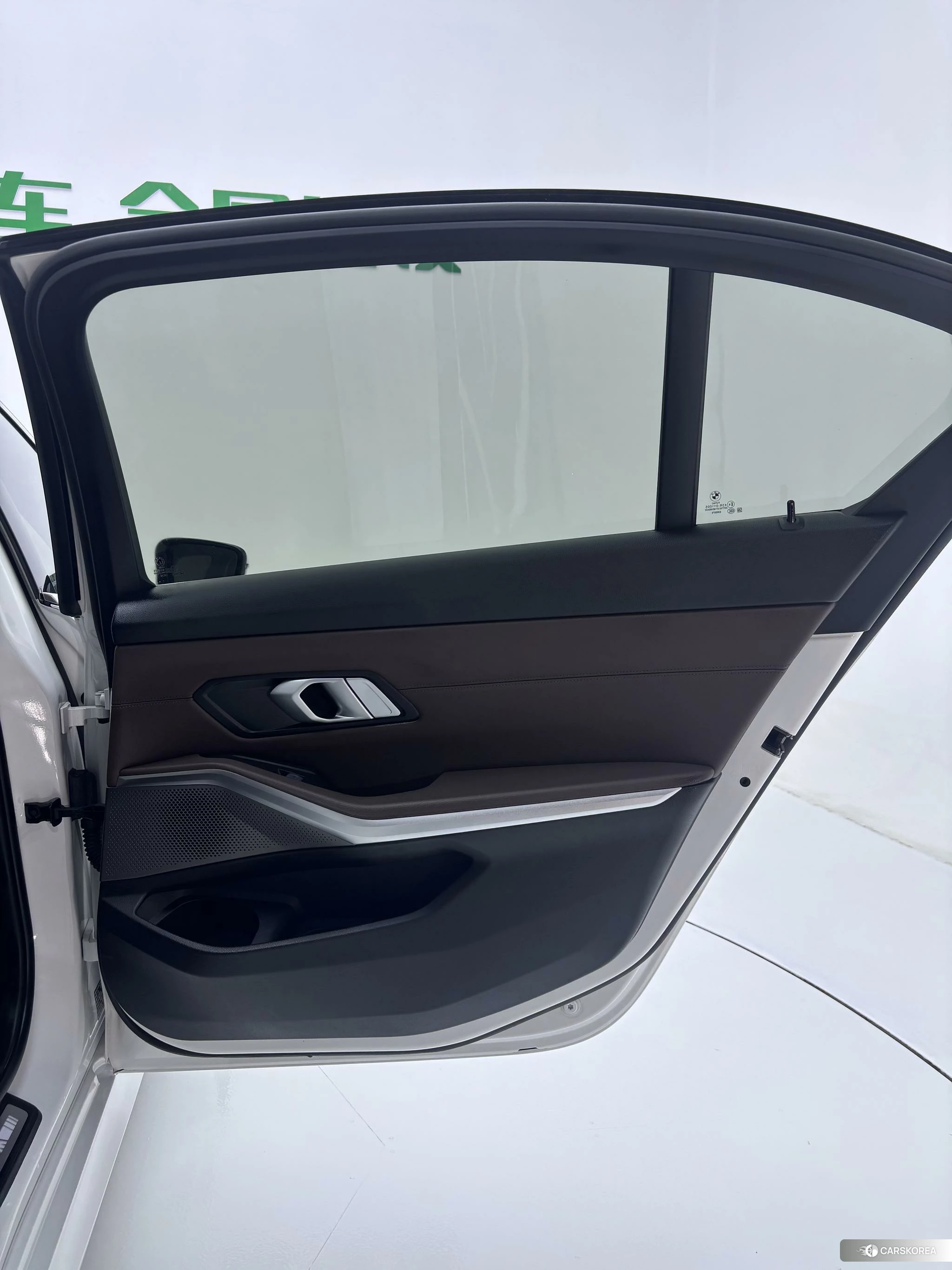 BMW 3 series id 4498754 из Китая 26