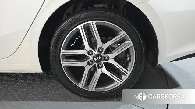 Kia Come New K3 id 4785728 из Кореи 15