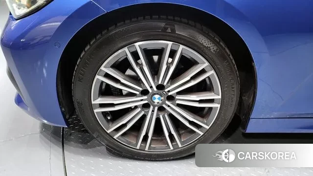 BMW 3 Series (G20) id 3519434 из Кореи 15