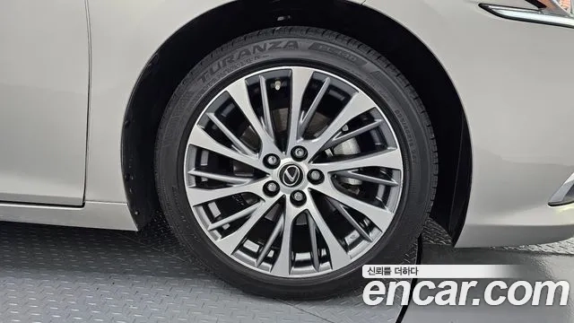 Lexus ES300h 7th generation id 2870520 из Кореи 15