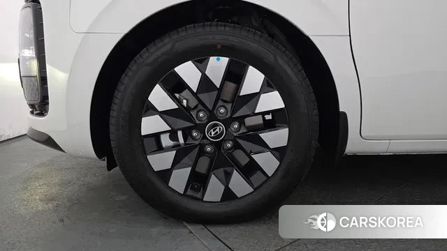 Hyundai Staria id 3648795 из Кореи 15