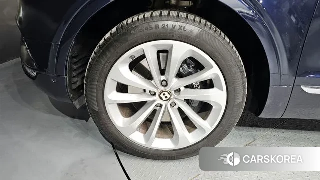 Bentley Bentayga id 3666228 из Кореи 15