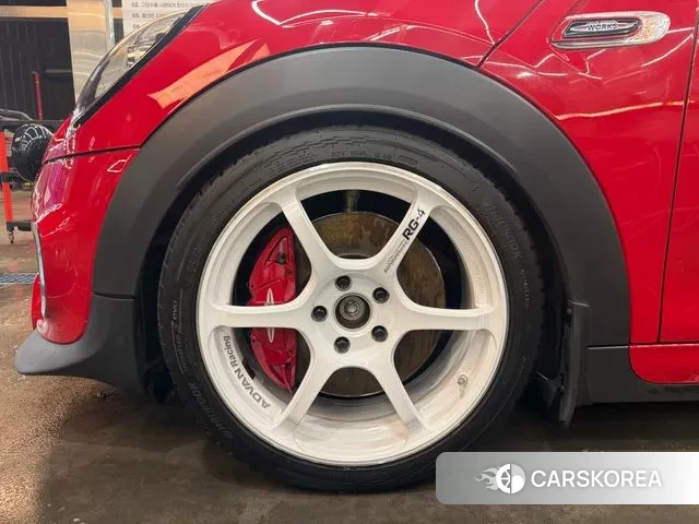 Mini Cooper S id 3757527 из Кореи 12