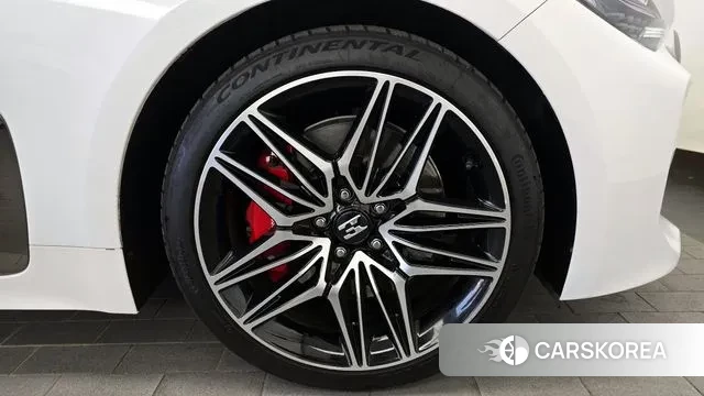 Kia Stinger Meister id 3788553 из Кореи 15