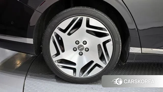 Genesis G90 (RS4) id 3472991 из Кореи 15