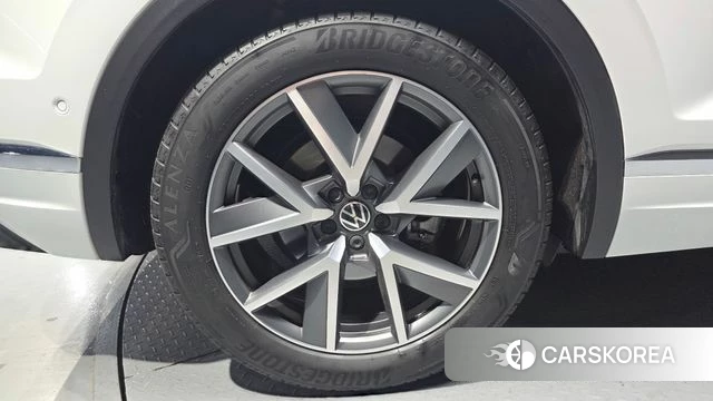 Volkswagen Touareg 3rd generation id 4608182 из Кореи 28