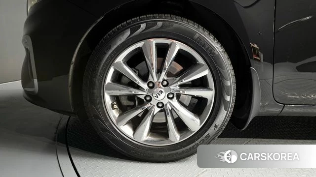 Kia The New Carnival id 4285208 из Кореи 15