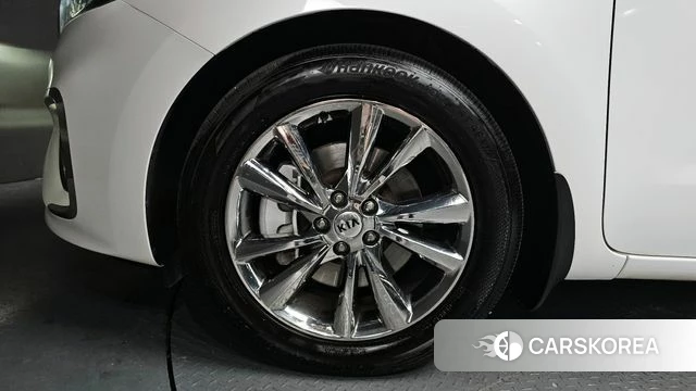 Kia The New Carnival id 3886103 из Кореи 15