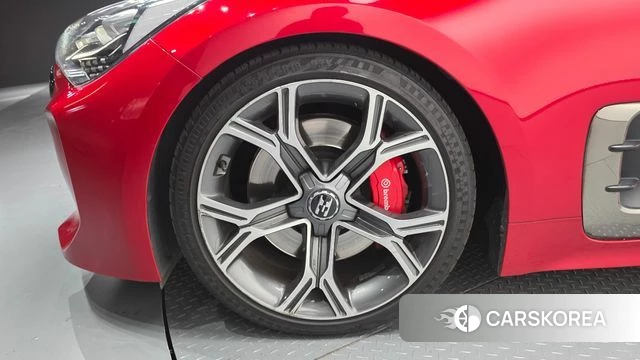 Kia Stinger id 3893576 из Кореи 15