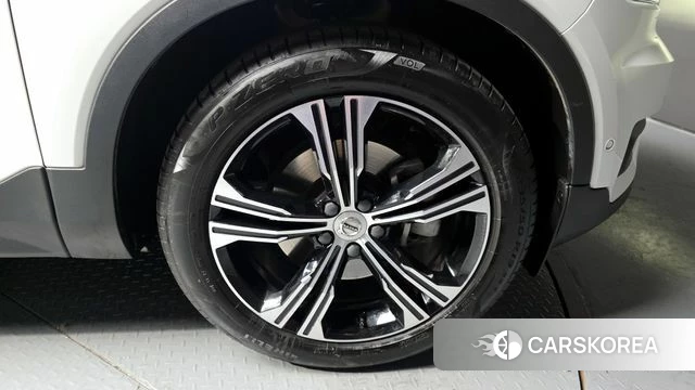 Volvo XC40 id 3828324 из Кореи 15