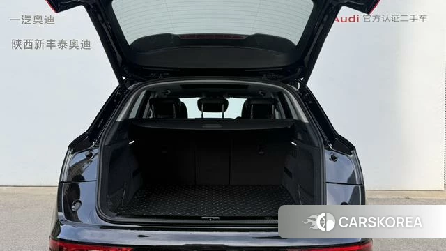 Audi Q5L id 4210340 из Китая 7