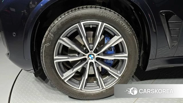 BMW X5 (G05) id 4266750 из Кореи 25