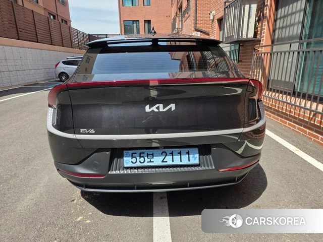 Kia EV6 2021 Серый из Кореи, фото 5