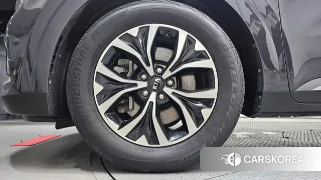 Kia Carnival 4th generation id 2902023 из Кореи 15