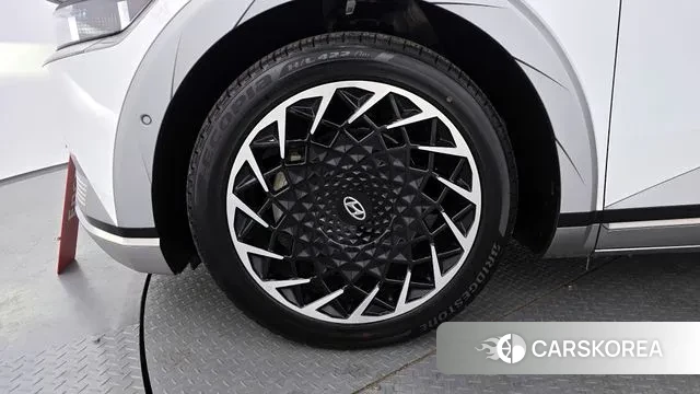 Hyundai Ionic 5 id 3615636 из Кореи 15