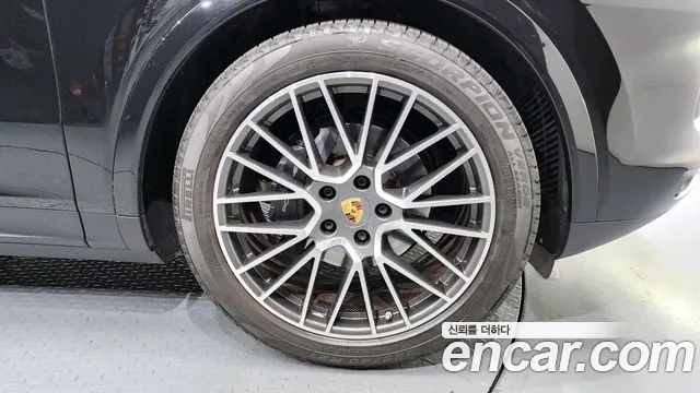 Porsche Cayenne (PO536) id 2713694 из Кореи 15