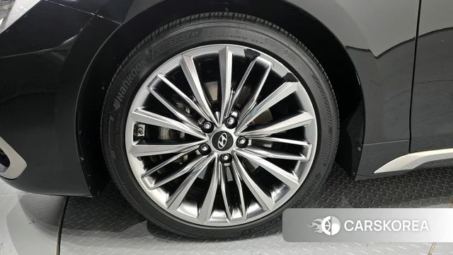 Hyundai Grandeur IG id 4331480 из Кореи 26