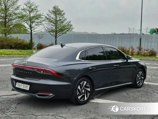 Hyundai The New Grandeur IG Hybrid id 4187532 из Кореи 15
