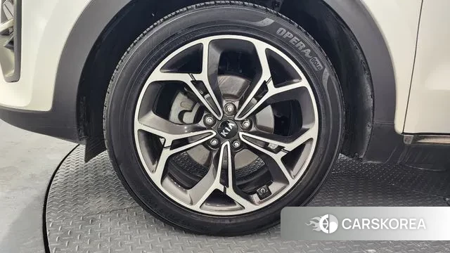 Kia Sportage The Bold id 3601957 из Кореи 15