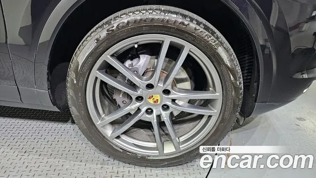 Porsche Cayenne (PO536) id 2493835 из Кореи 15