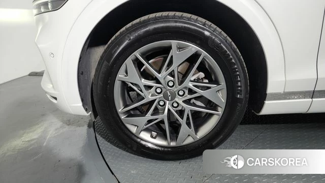 Genesis GV70 id 4267608 из Кореи 33