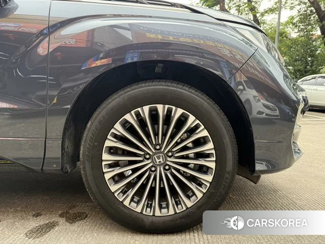 Honda Crown Road id 4279366 из Китая 26