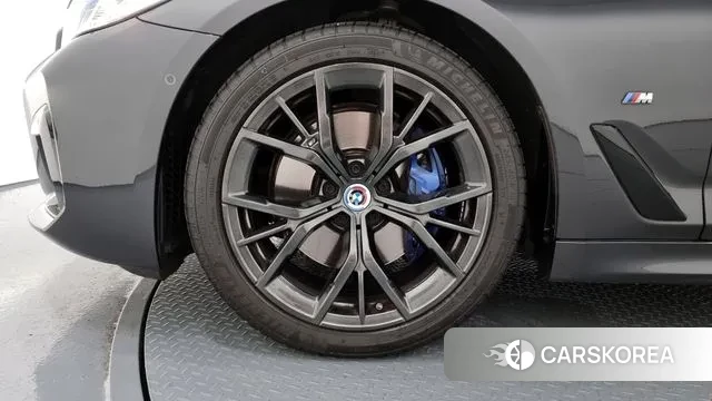 BMW 5 Series (G30) id 2984303 из Кореи 15