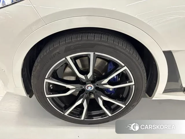 BMW X7 (G07) id 3504525 из Кореи 15