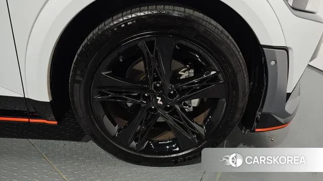 Hyundai Ionic 5 id 3388556 из Кореи 15