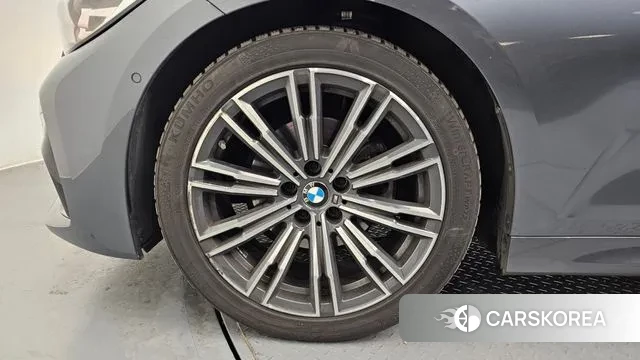 BMW 3 Series (G20) id 3753500 из Кореи 15