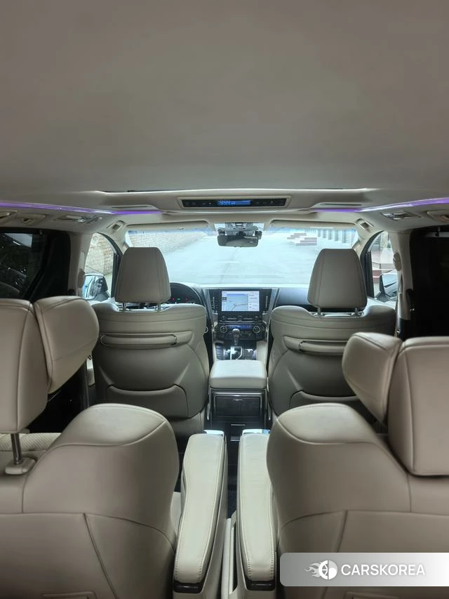 Toyota Elfa id 4261006 из Китая 8