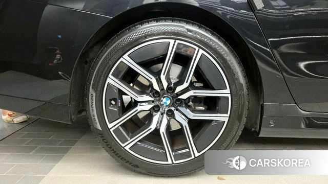 BMW 7 Series (G70) id 4360360 из Кореи 28