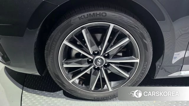 Hyundai The New Grandeur IG id 4518958 из Кореи 33