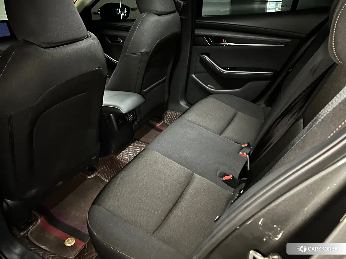 Mazda 3 id 4589161 из Китая 14