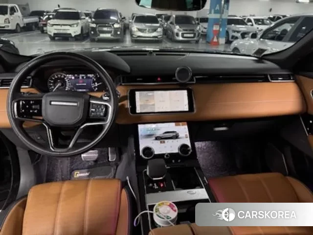 Land Rover Range Rover Velar 2023 Черный из Кореи, фото 5