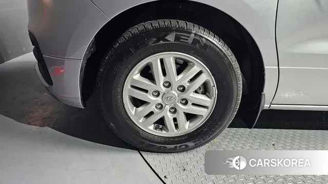 Hyundai The New Grand Starex id 3557621 из Кореи 15