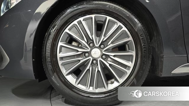 Hyundai Grandeur IG Hybrid id 4520434 из Кореи 27
