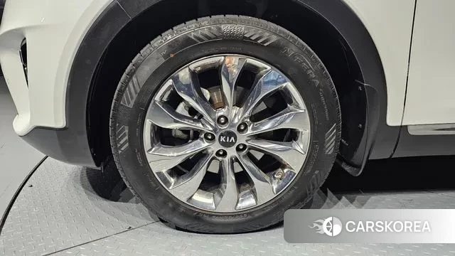 Kia The New Sorento id 3656738 из Кореи 15