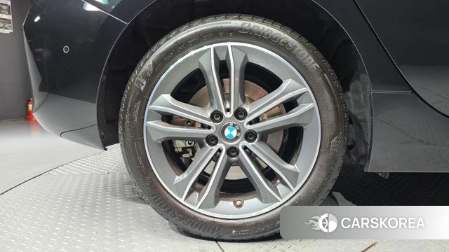BMW 1 Series (F40) id 4720331 из Кореи 28